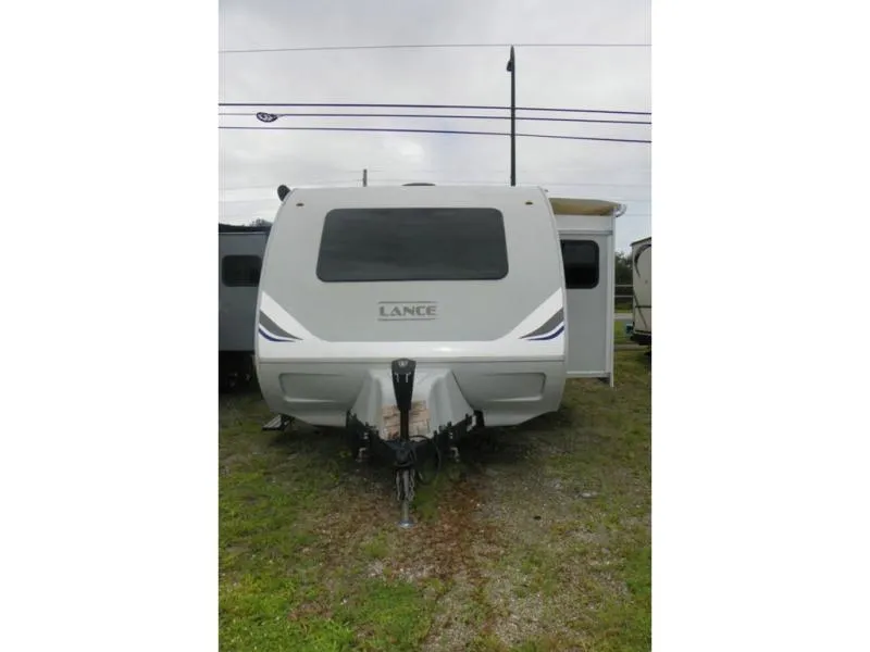 2021 Lance Lance Travel Trailers Used    2465 - Photo 2
