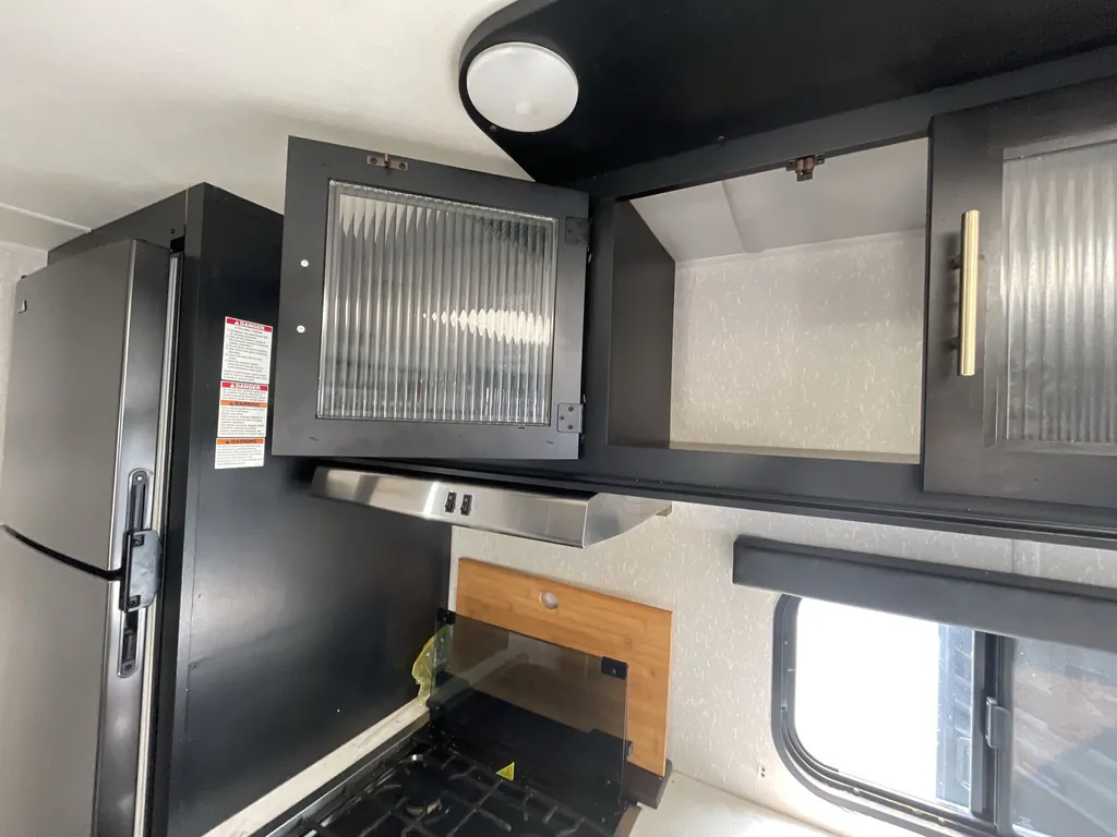 2022 Forest River Cherokee 306MM, Photos photo 12