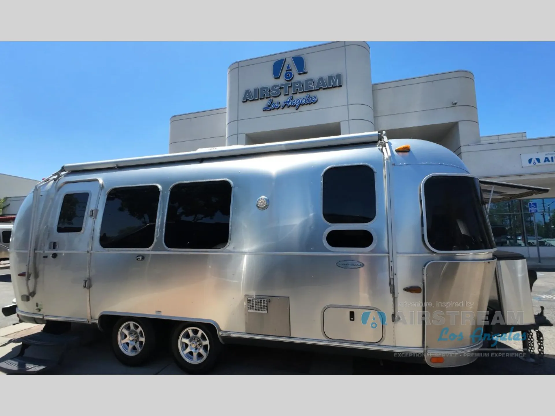 2015 Airstream Flying Cloud 23FB - Photo 2