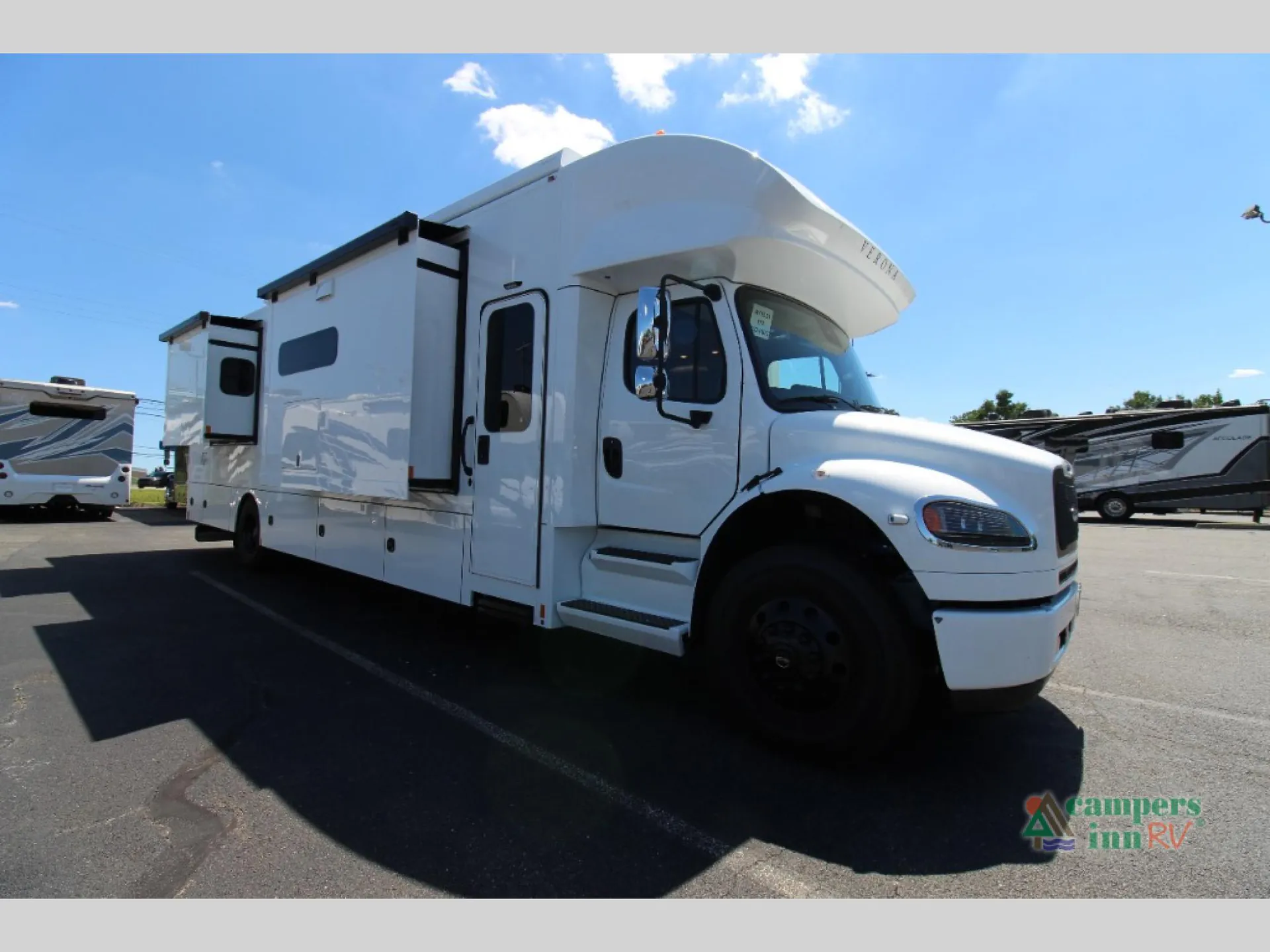 2027 Renegade RV Verona 40VTR - Photo 3