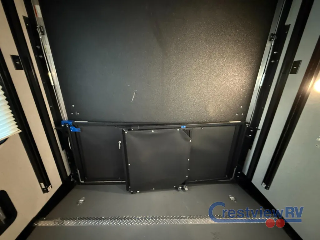 2020 Dutchmen Voltage Triton 3551, Photos photo 31