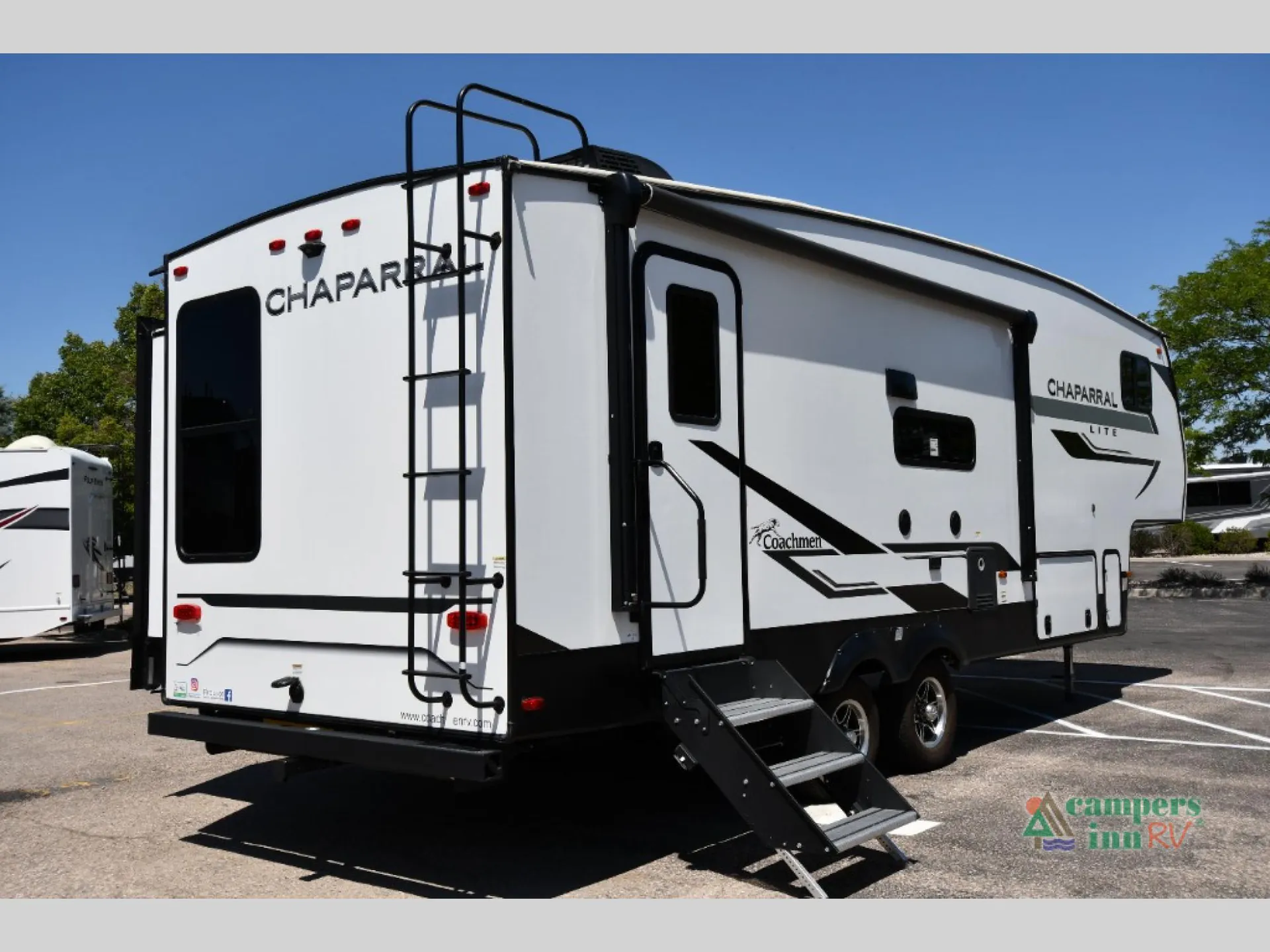 2024 Coachmen Chaparral Lite 25RE - Photo 4