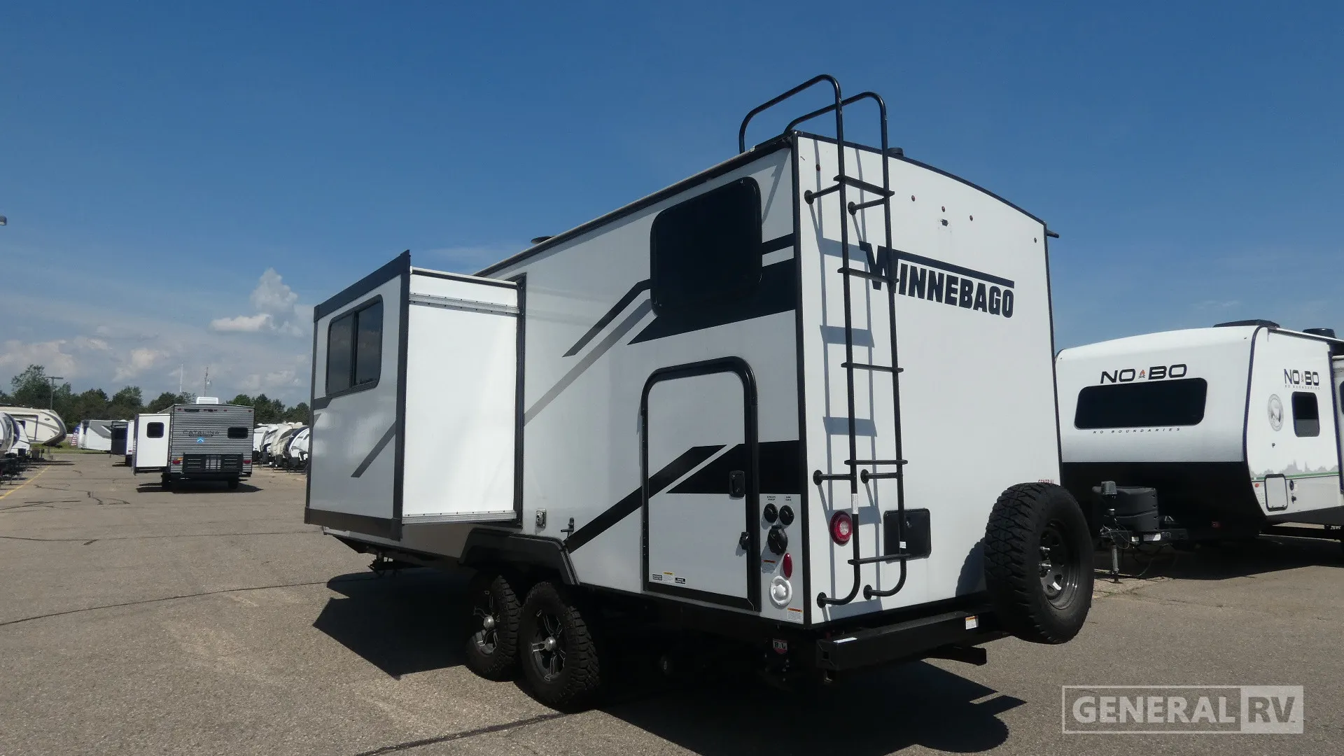 2023 Winnebago Micro Minnie 2306BHS - Photo 4
