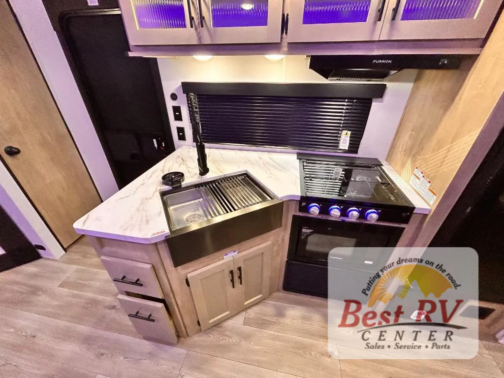 2027 Forest River Cherokee Grey Wolf 26KF, Photos photo 45