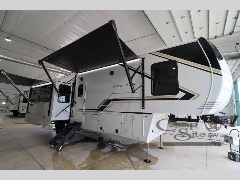 2027 Keystone Cougar 316RLS - Photo 4
