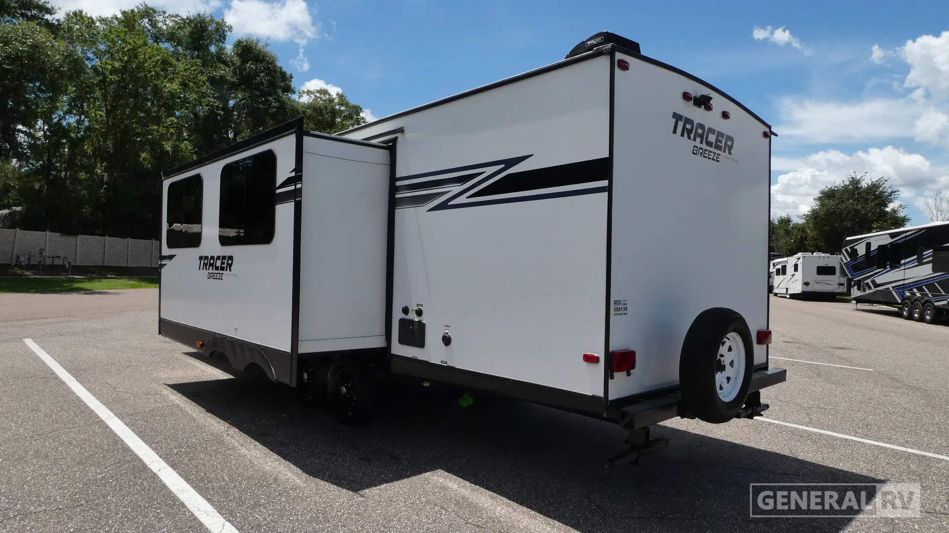 2019 Prime Time RV Tracer Breeze 26DBS - Photo 4