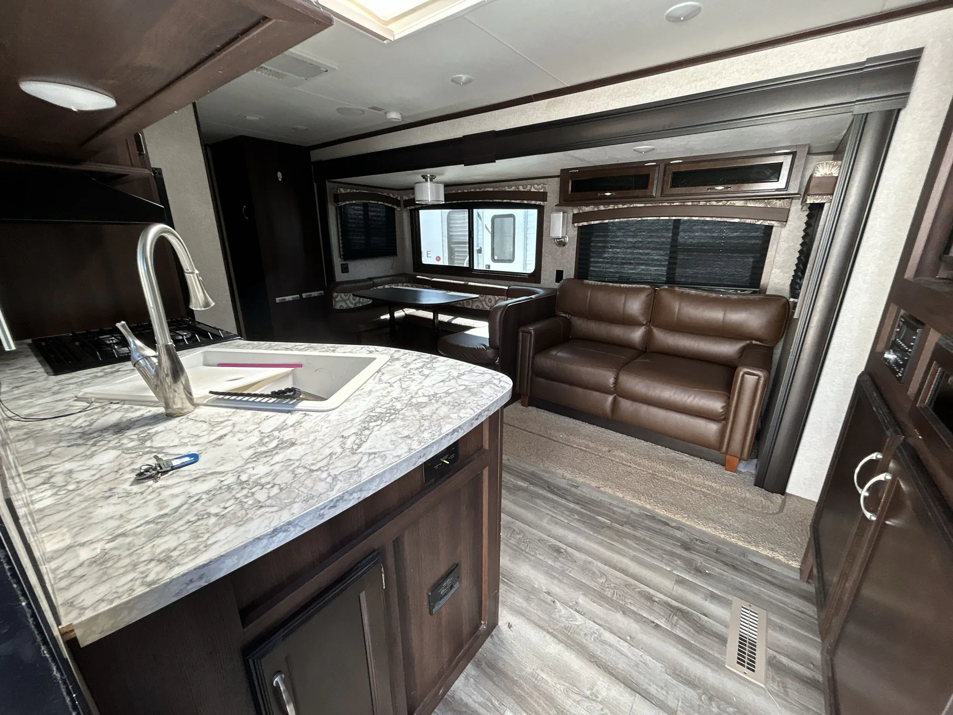 2018 Jayco Jay Flight 32TSBH — living area main