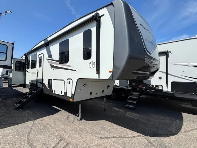 2025 Forest River Rockwood Signature R375RL - Photo 3
