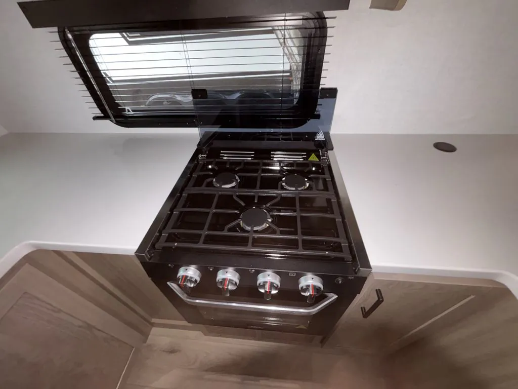 2027 Forest River Rockwood Mini Lite 2523MBR — Photo 7