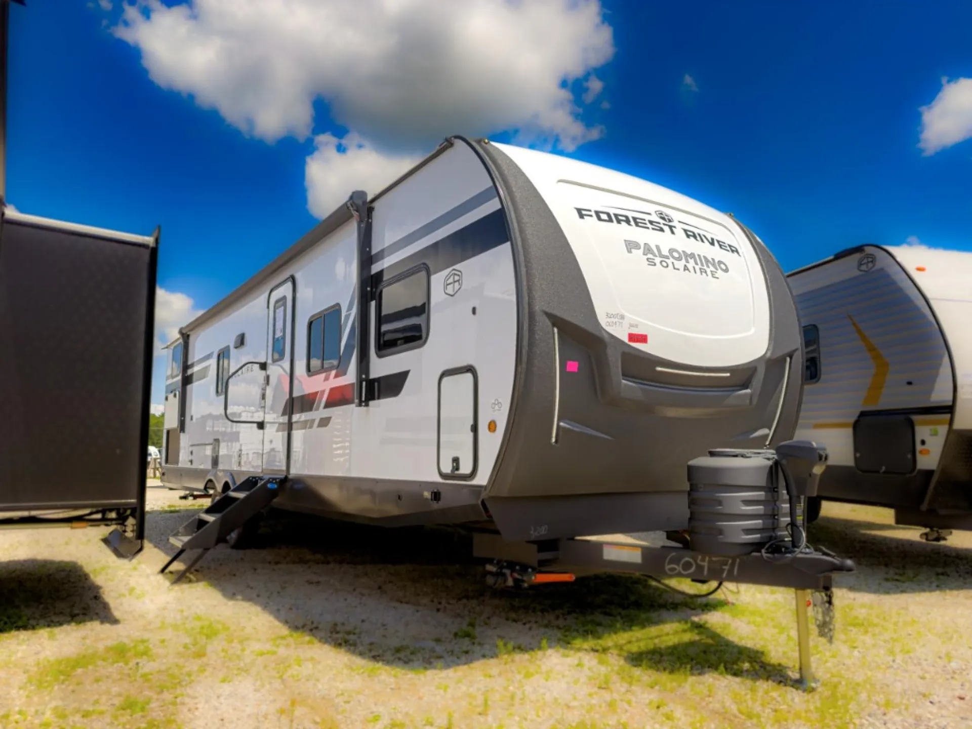 2025 Palomino Solaire 3200TSBH - Photo 4
