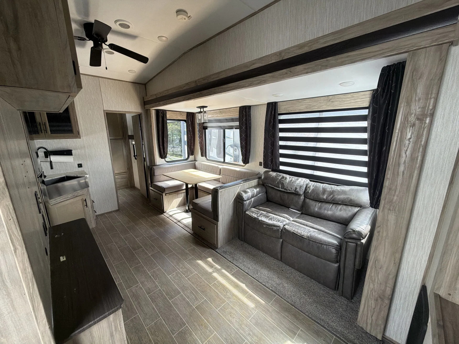 2021 Forest River Arctic Wolf 287BH — living area main