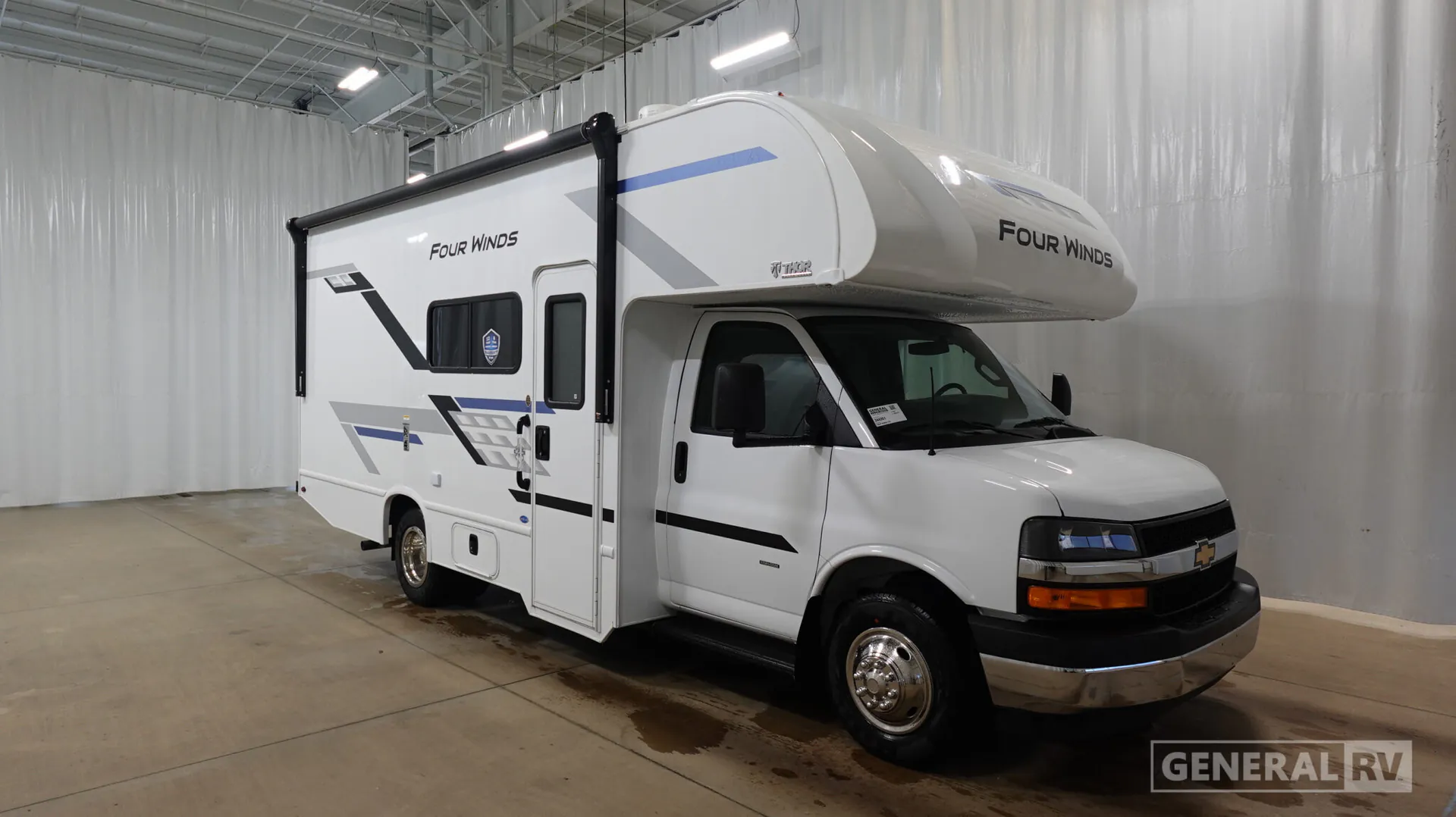 2027 Thor Motor Coach Four Winds 29K - Photo 2