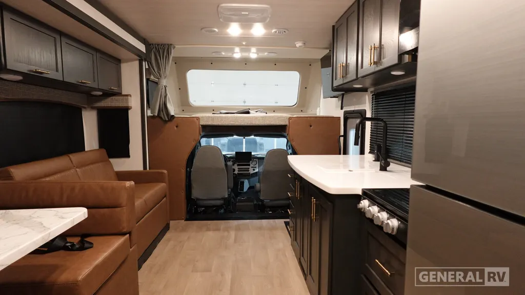 2027 NeXus RV Maximus 34MX, Photos photo 4