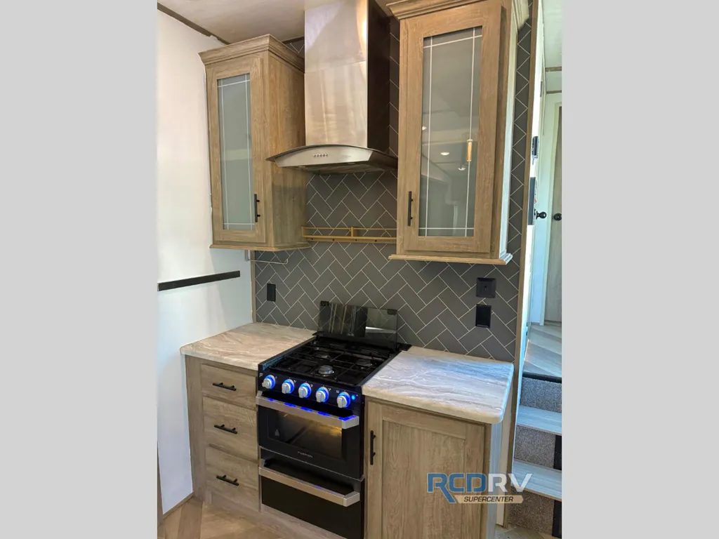 2020 Forest River Wildwood Heritage Glen 338BAR, Photos photo 8
