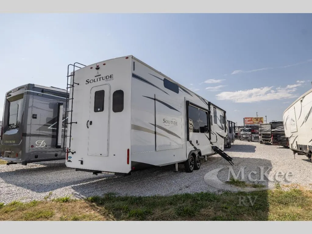 2024 Grand Design Solitude 391DL - Photo 4