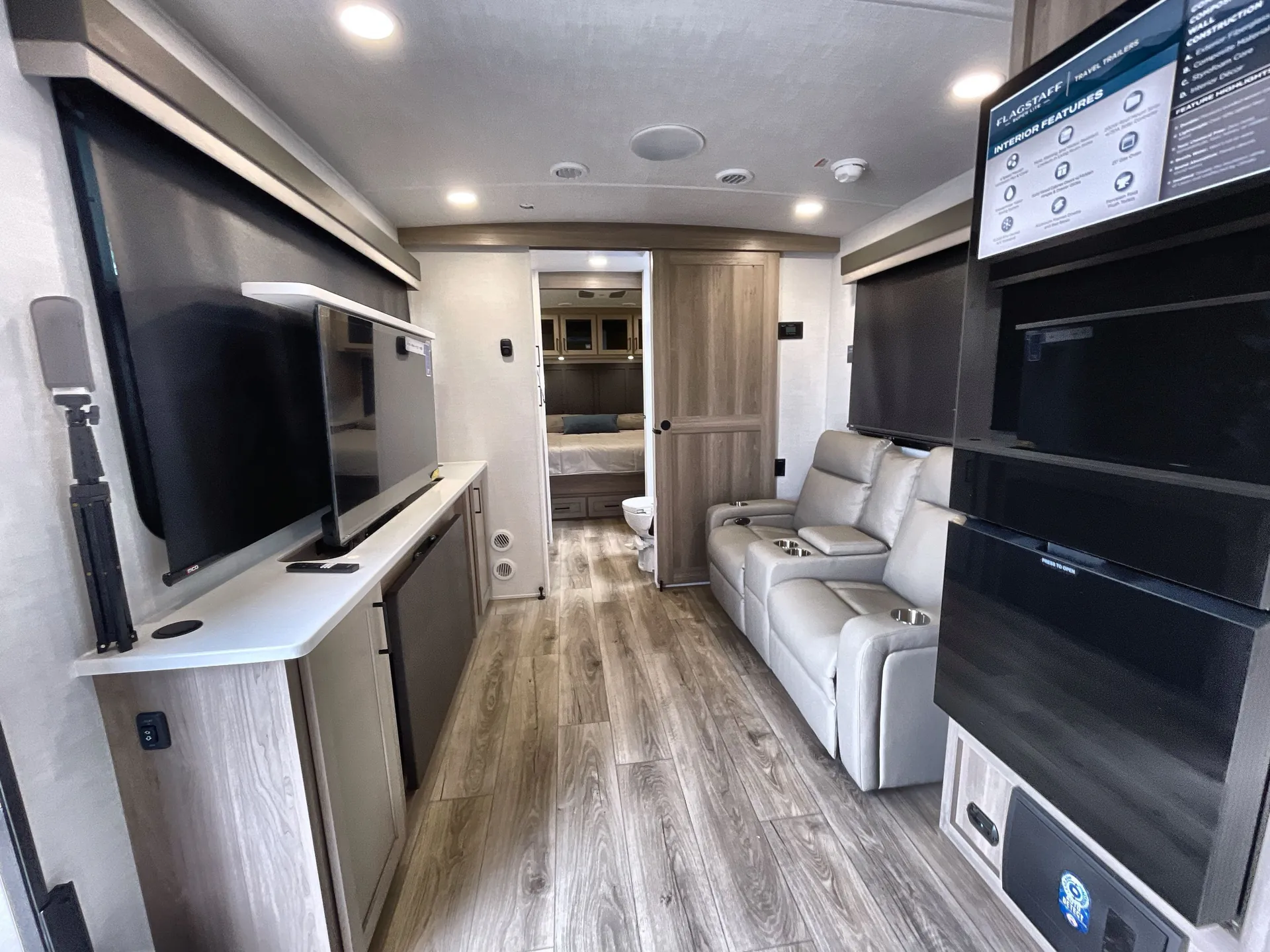 2026 Forest River Flagstaff Super Lite 30FKT — living area main