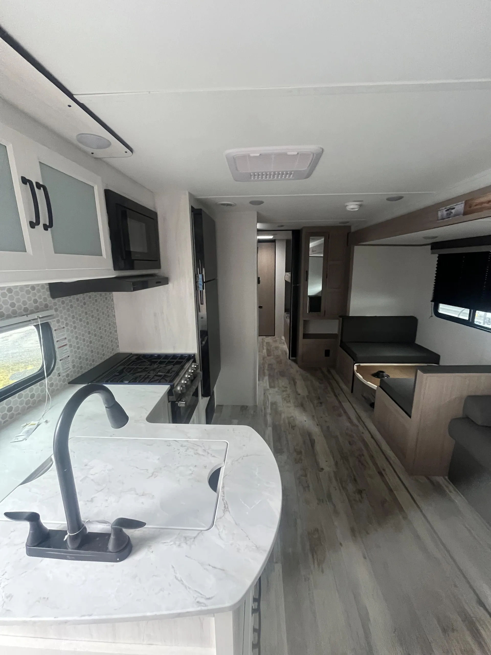 2025 Gulf Stream AMERI-LITE 279BH - Photo 2