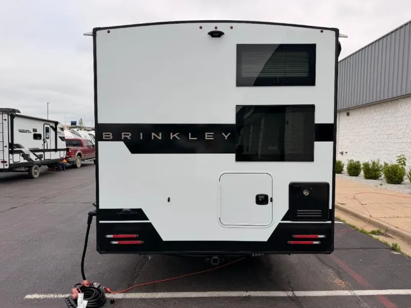 2027 Brinkley Model Ix 24X - Photo 3