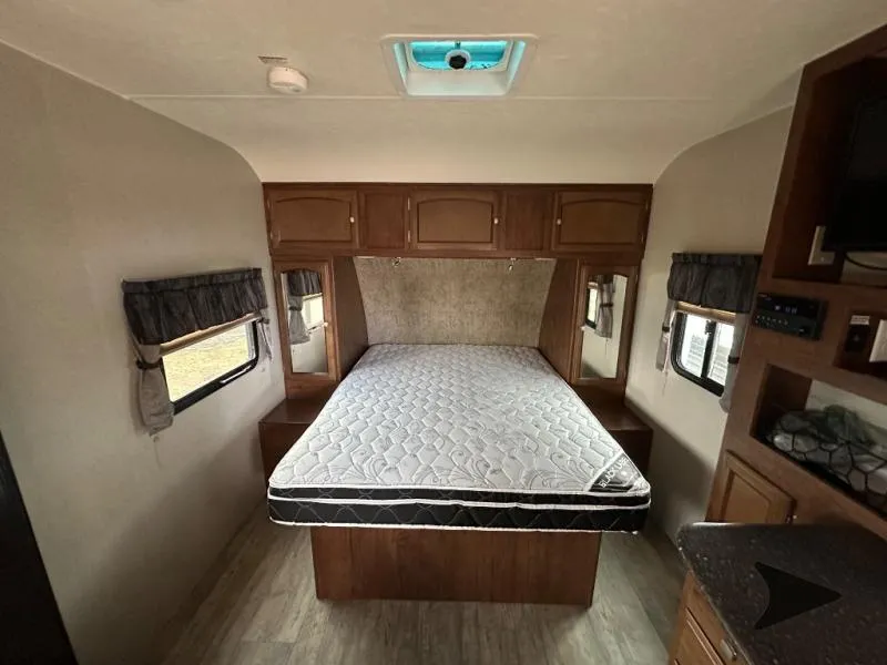2018 Forest River Freedom Express Ultra Lite 192RBS - Photo 2