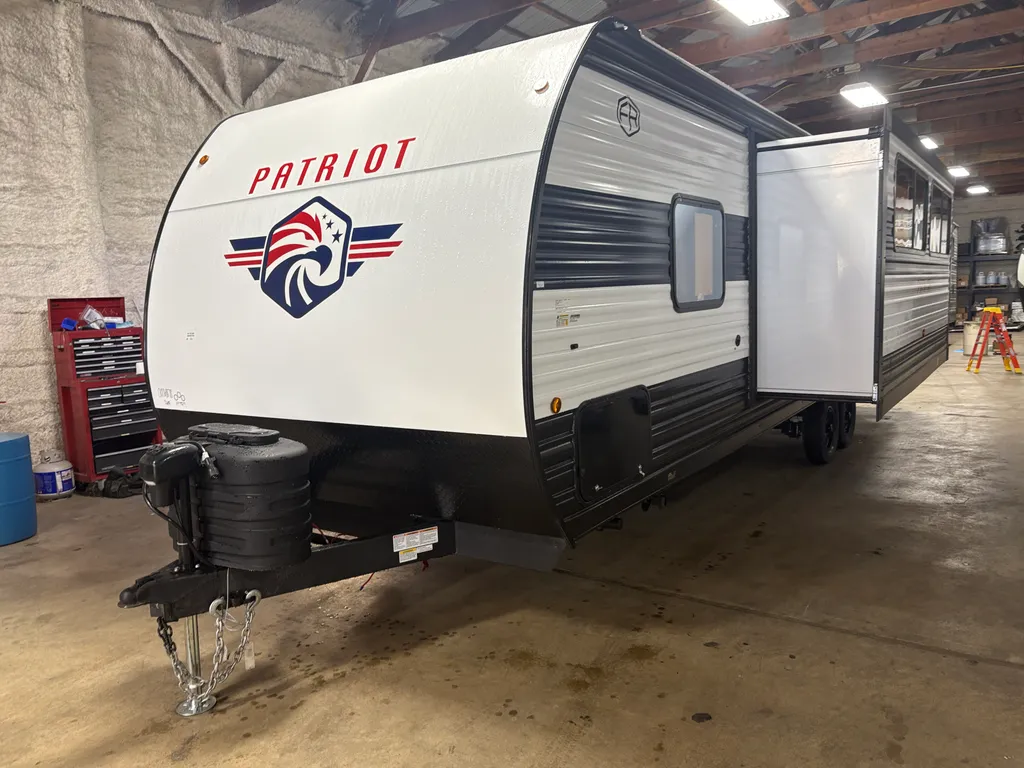 2026 Forest River Cherokee Grey Wolf 26KF, Photos photo 2