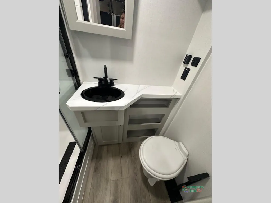 2026 Brinkley Model G 3970, Photos photo 38