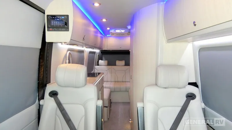 2027 Grech Motors Strada-ion Lounge AWD - Photo 3