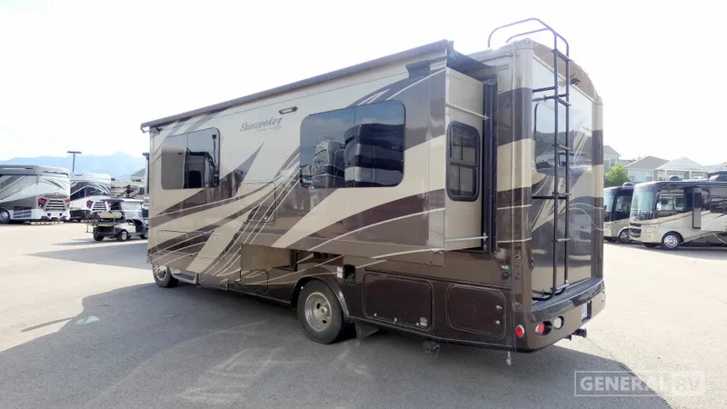 2018 Forest River Sunseeker 2430S - Photo 4