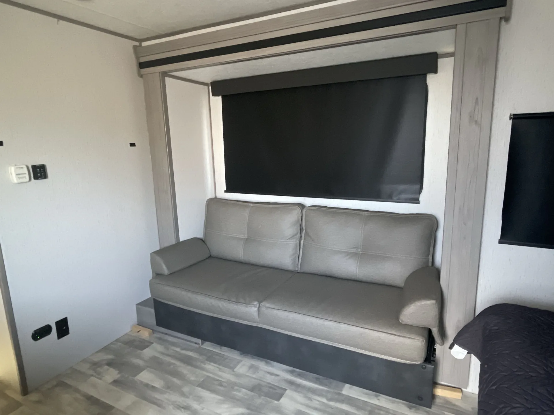 2022 Dutchmen Kodiak Cub 199RK — living area main