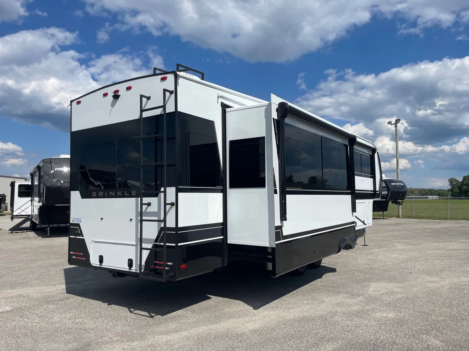 2026 Brinkley Model Z 3600 - Photo 4