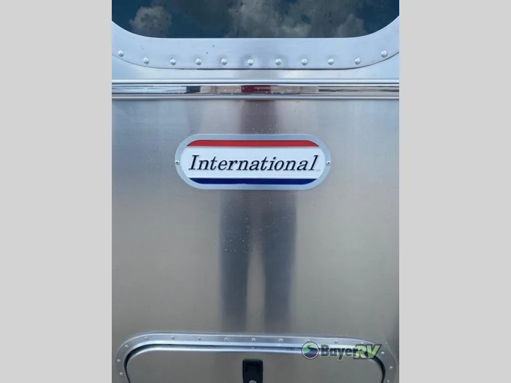 2026 Airstream International 25FB Twin - Photo 3
