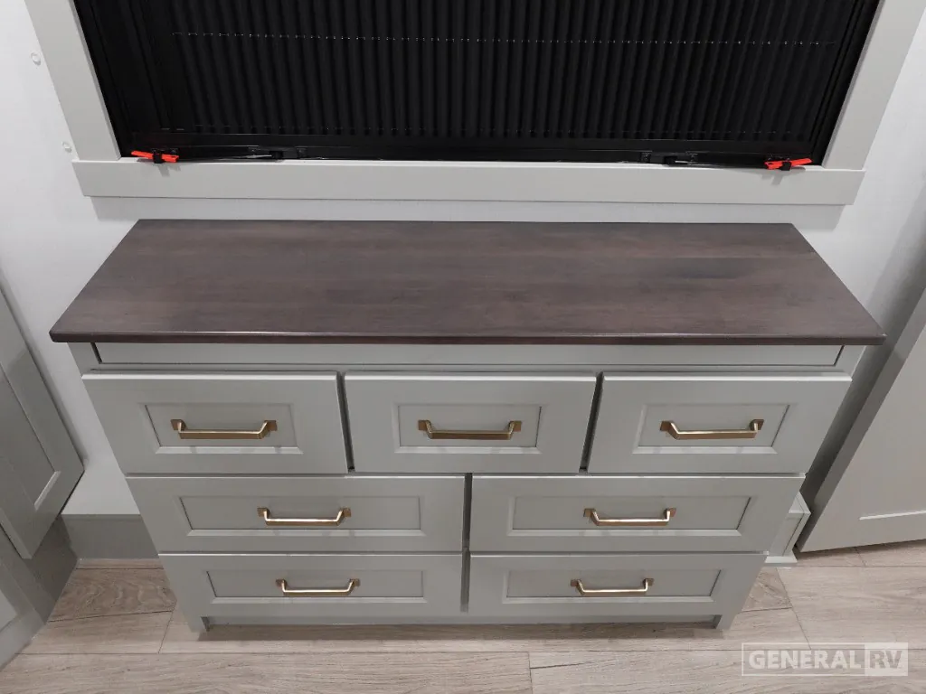 2025 Brinkley Model G 3250, Photos photo 15