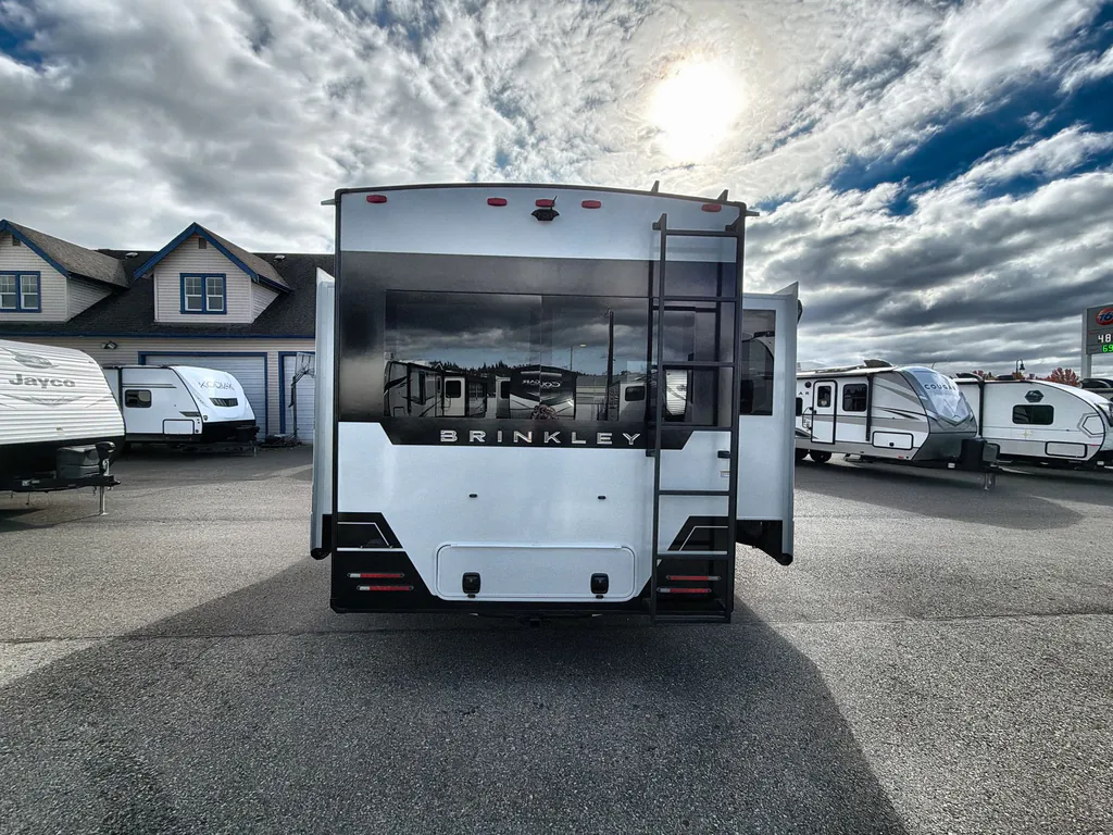 2026 Brinkley Model Z AIR 297, Photos photo 7