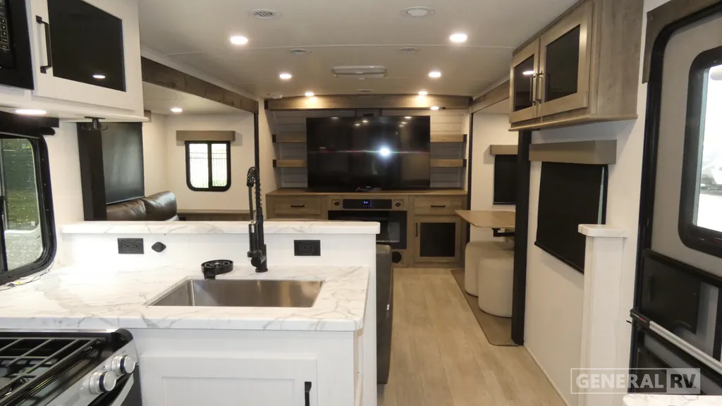 2027 Forest River Solaire 3300FLBS, Photos photo 4