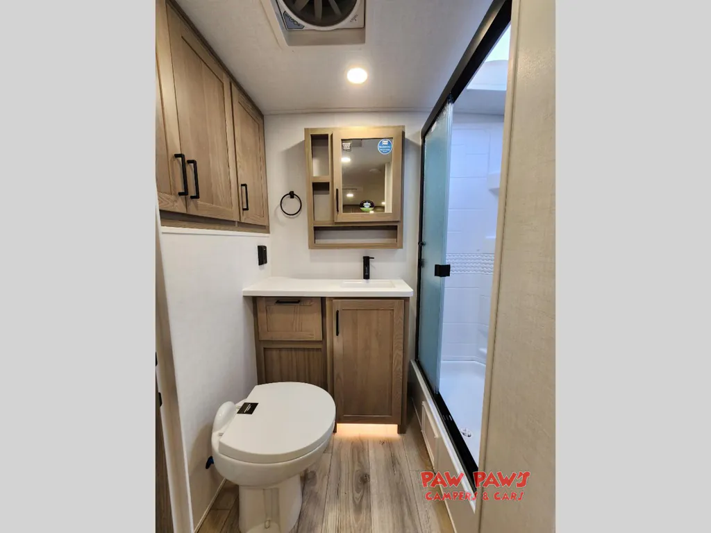 2027 Forest River Rockwood Mini Lite 2513S, Photos photo 28