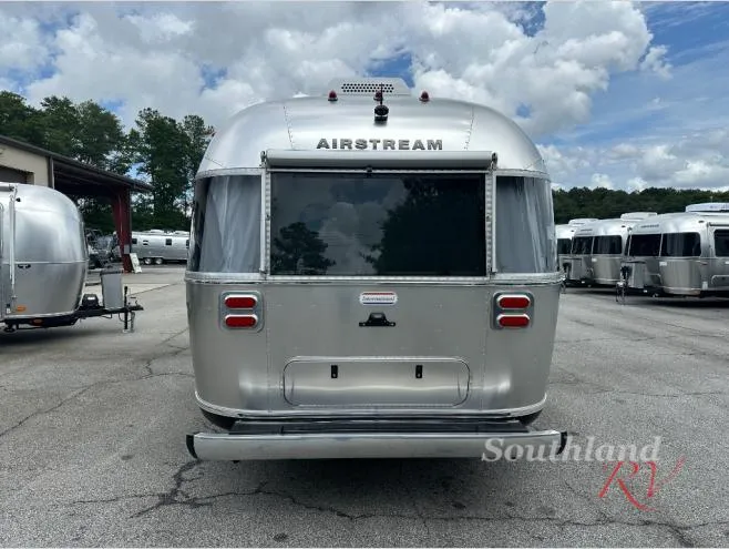2023 Airstream International 28RB - Photo 4