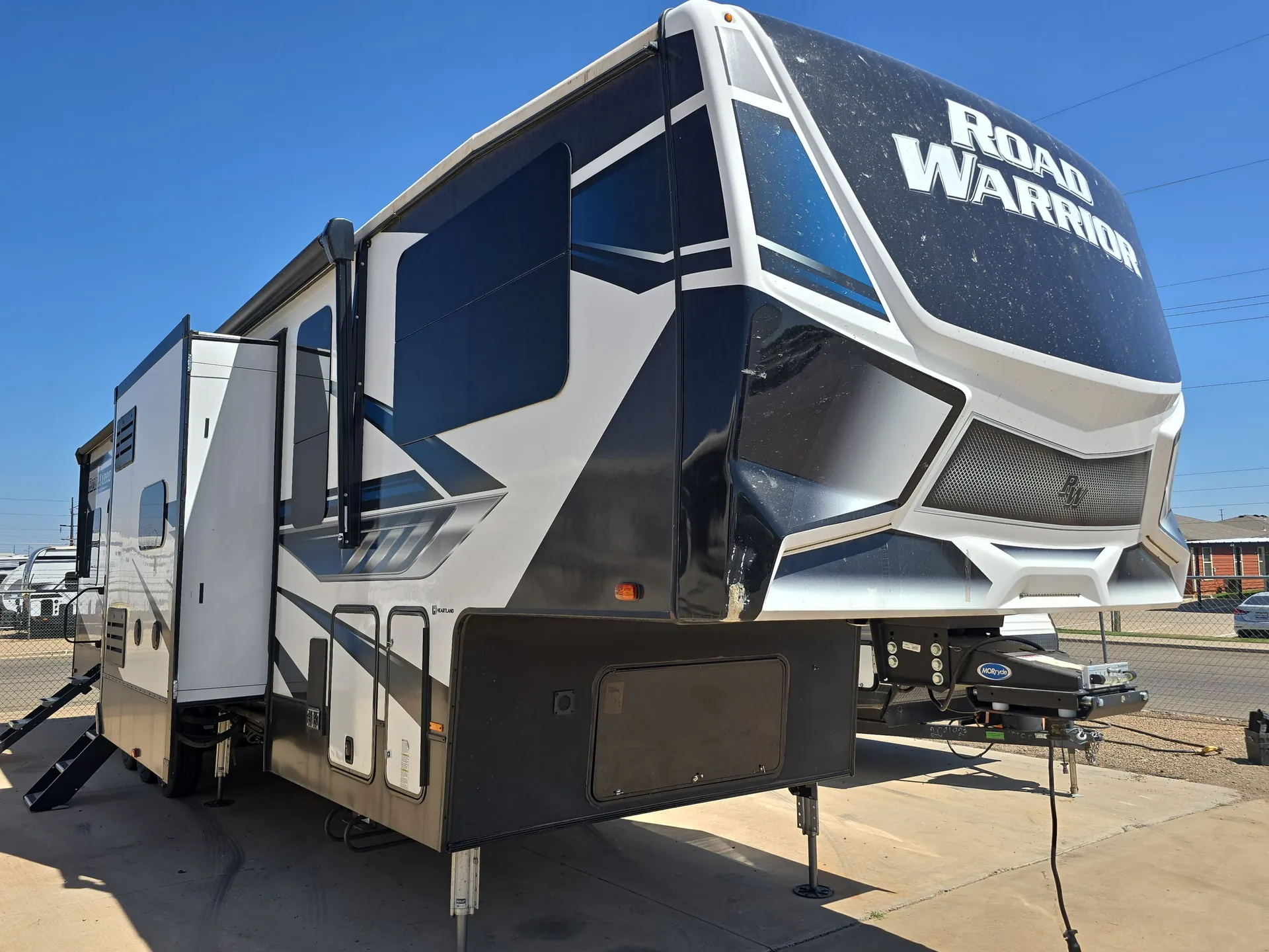 2023 Heartland Road Warrior 397