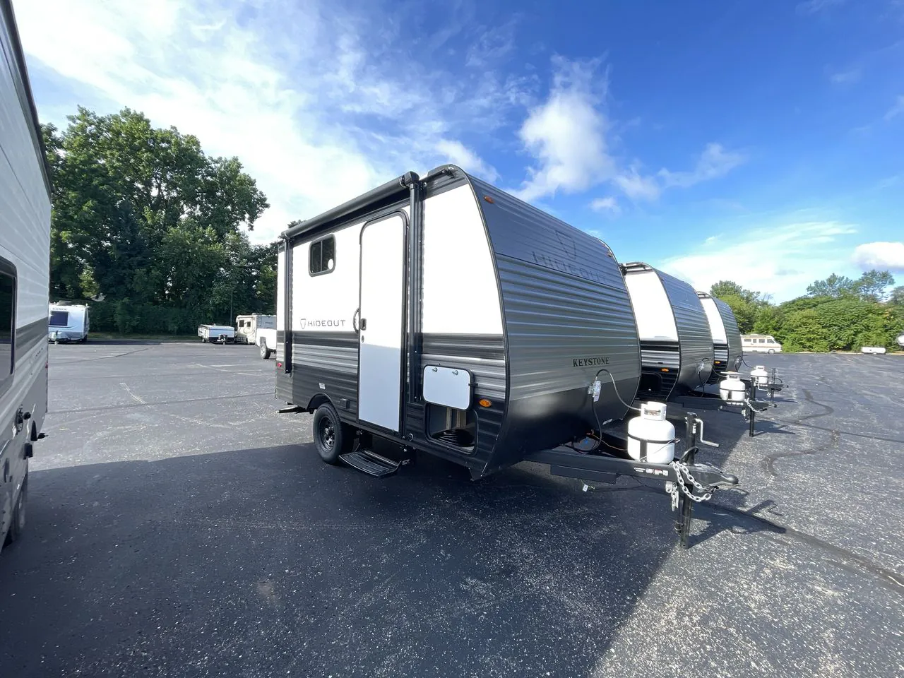 2026 Keystone Hideout Mini 130BH - Photo 2