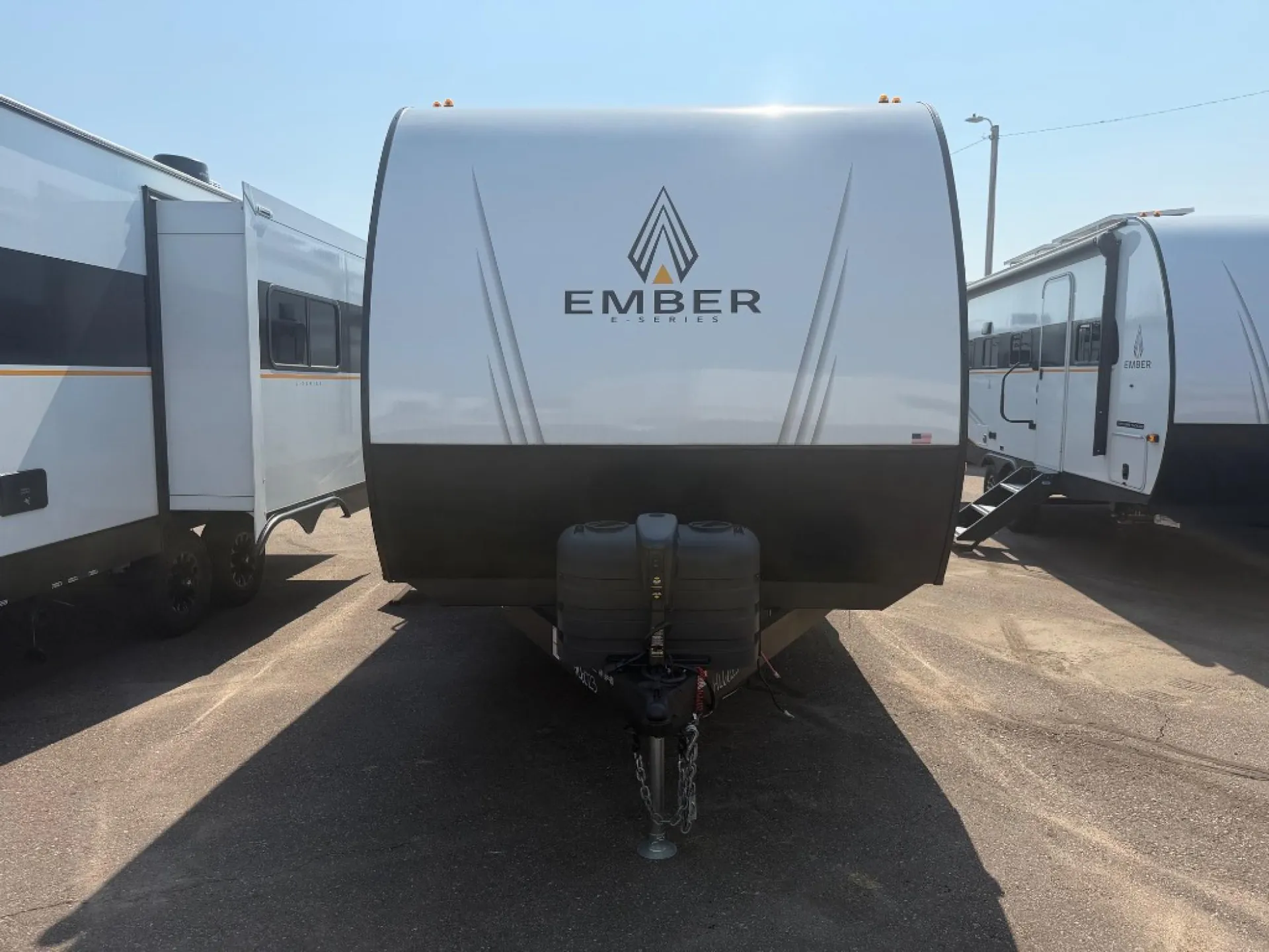 2026 Ember RV E-Series 26ETS - Photo 3
