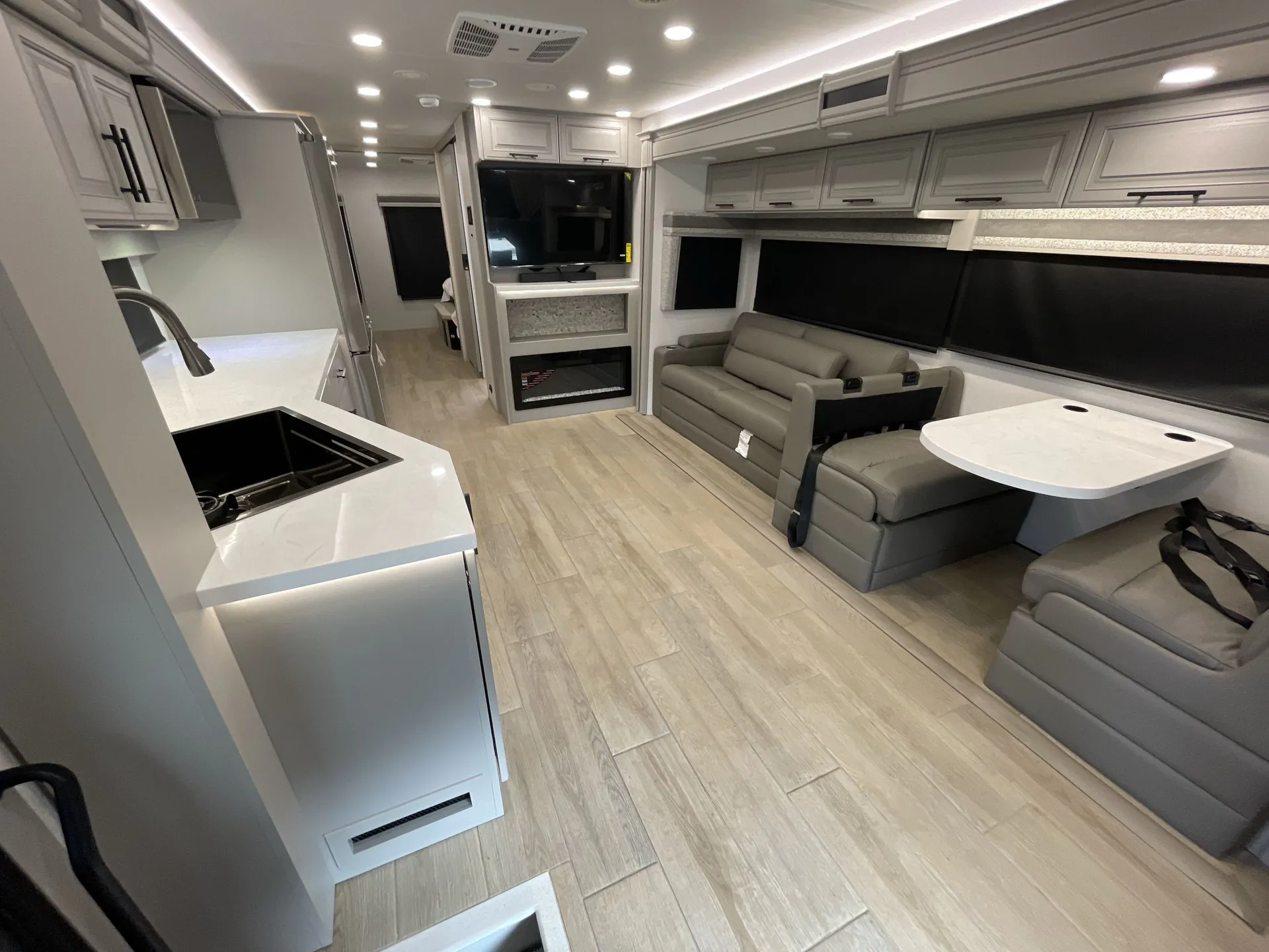 2027 Jayco Seneca Prestige 37L dealer photo 2 from Camping World