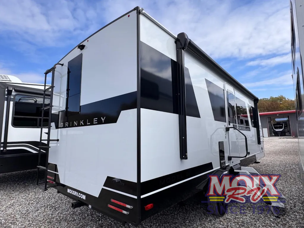 2026 Brinkley Model Ix 23X, Photos photo 4
