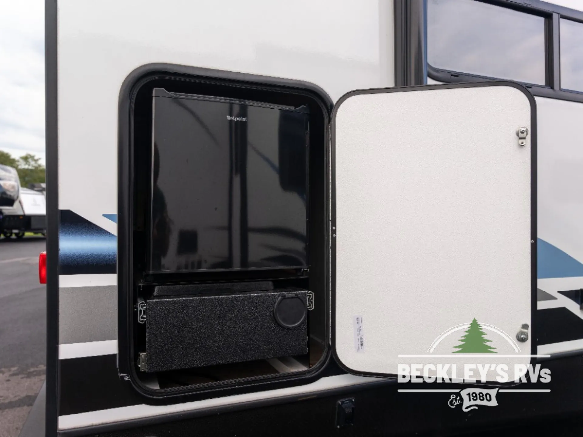 2023 Forest River Vibe 26RK - Photo 4