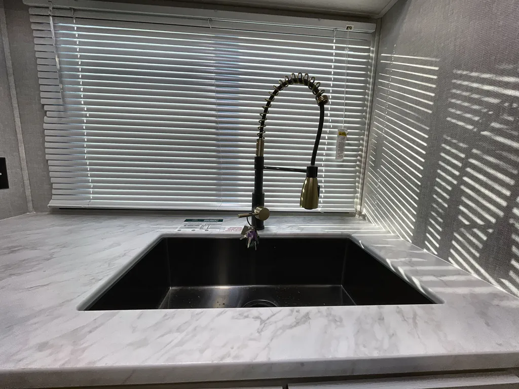 2026 Forest River Vibe Extreme Lite 2500CK, Photos photo 14