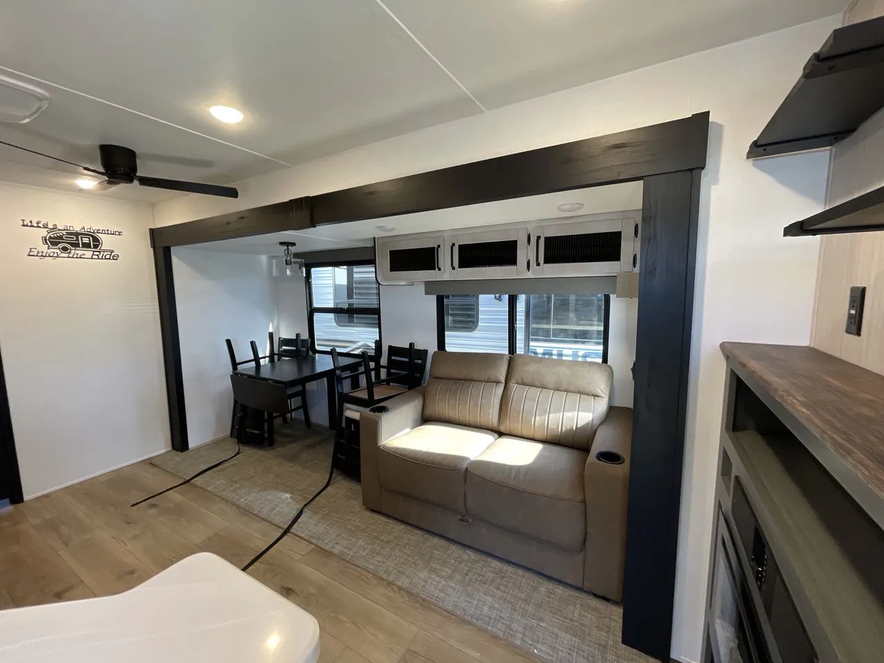 2026 Forest River Puma Vista 39DBT — Photo 7