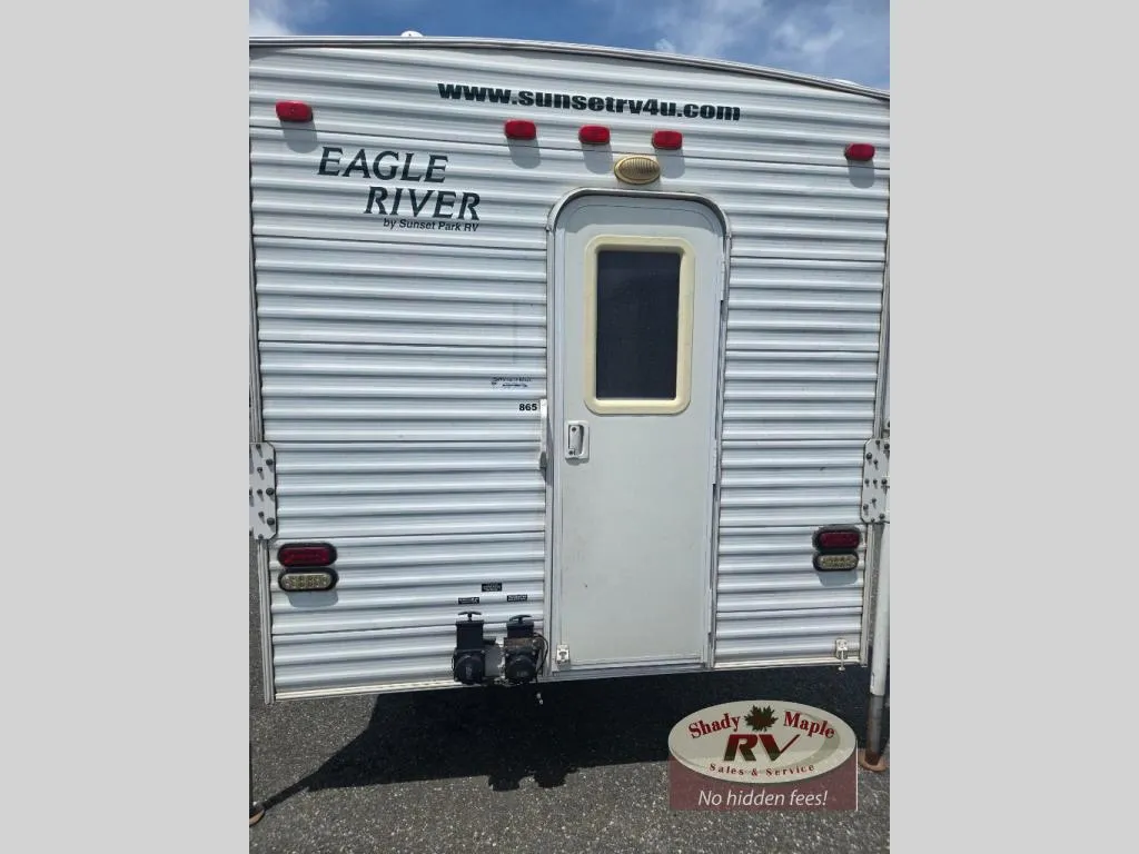2012 Sunset Park RV Eagle River Used    Eagle River 865 - Photo 2
