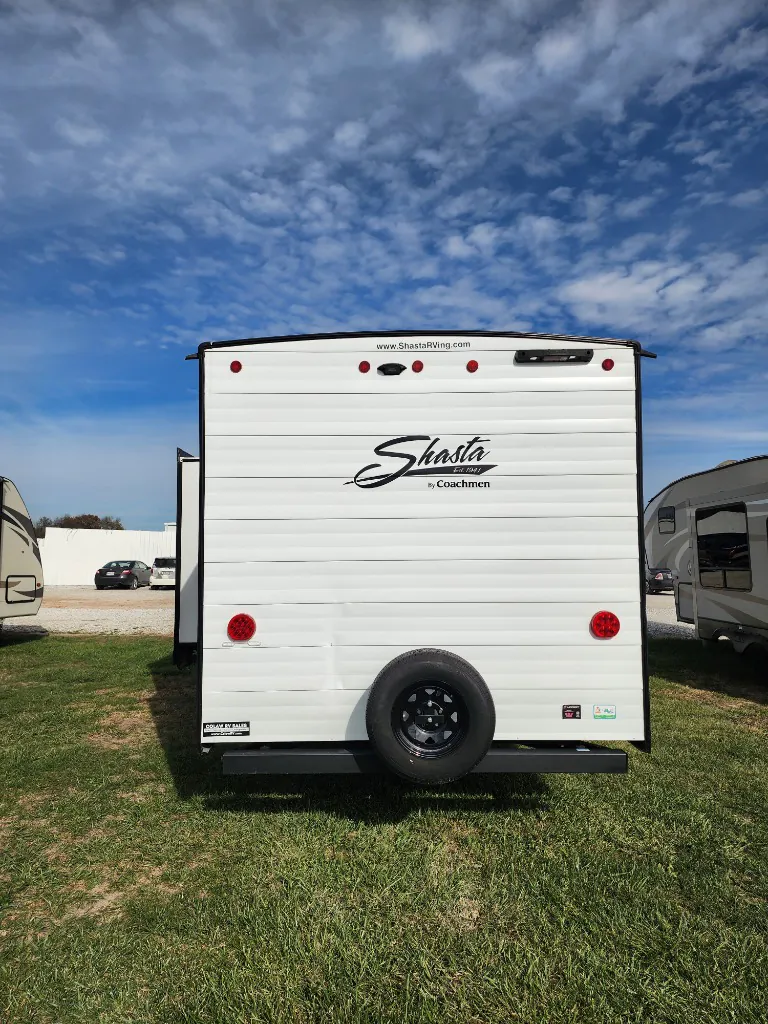 2025 Shasta RVs i-5 Edition 525BHS, Photos photo 8