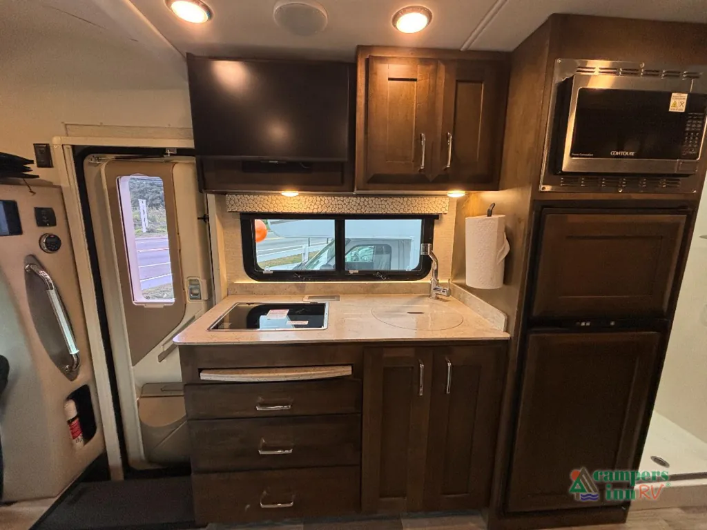 2021 Tiffin Wayfarer 25 SW, Photos photo 23