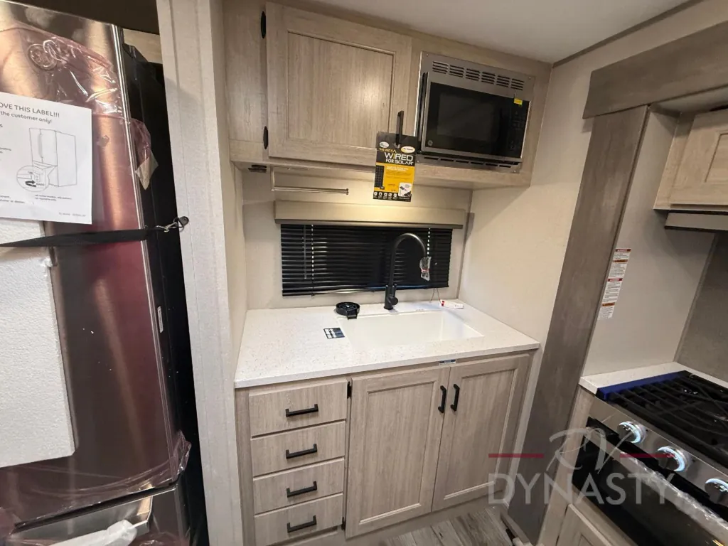 2026 Coachmen Catalina Legacy Edition 323MAZE, Photos photo 24