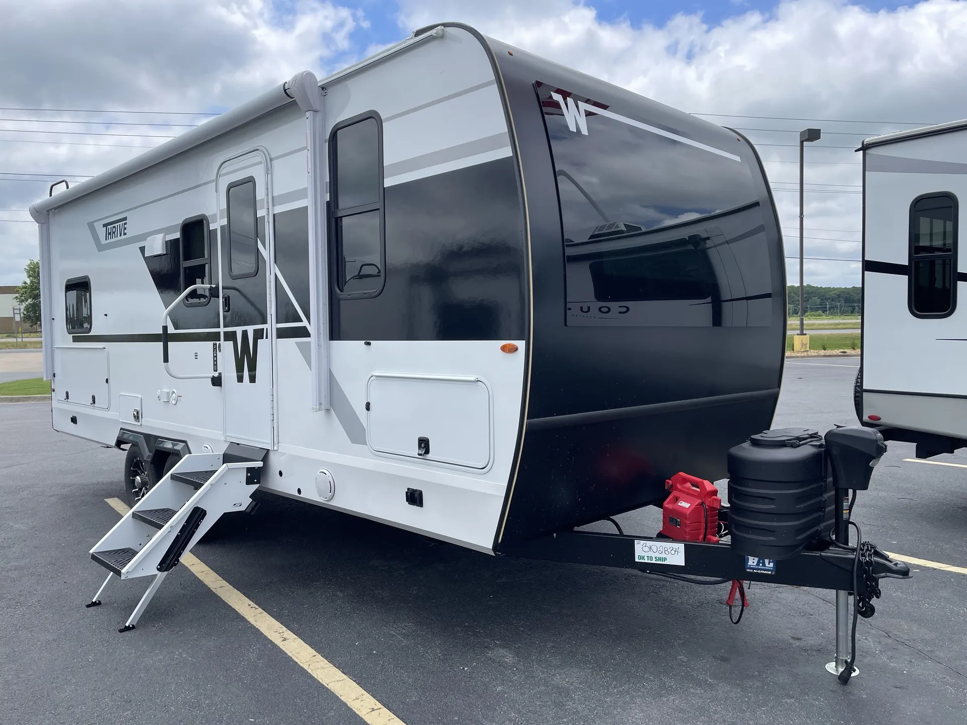 2026 Winnebago Thrive 22MBH - Photo 2
