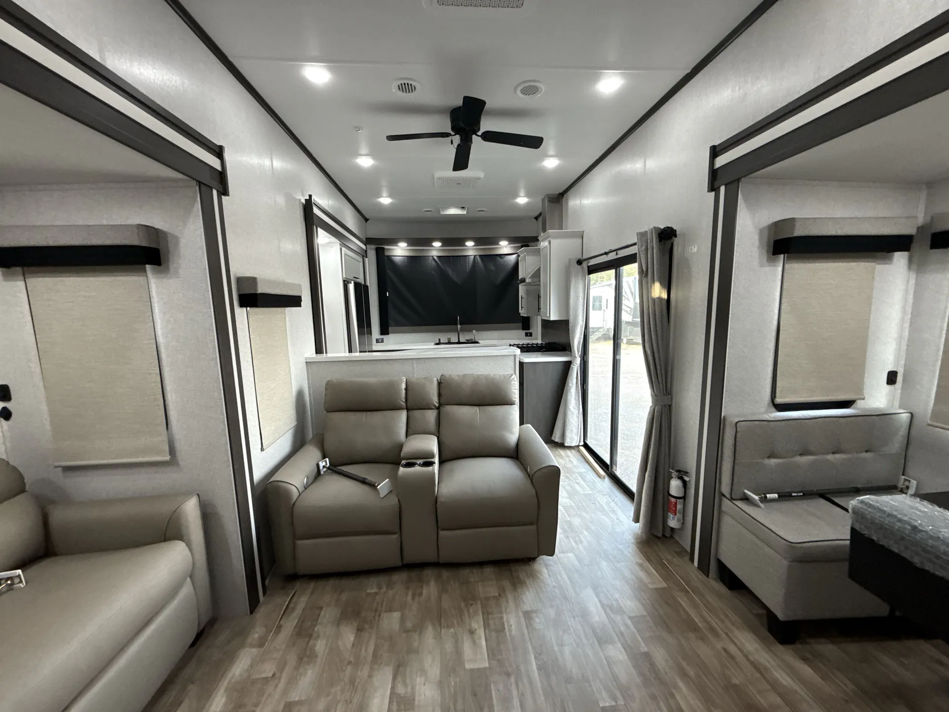 2026 CrossRoads Hampton 388FKL — living area main