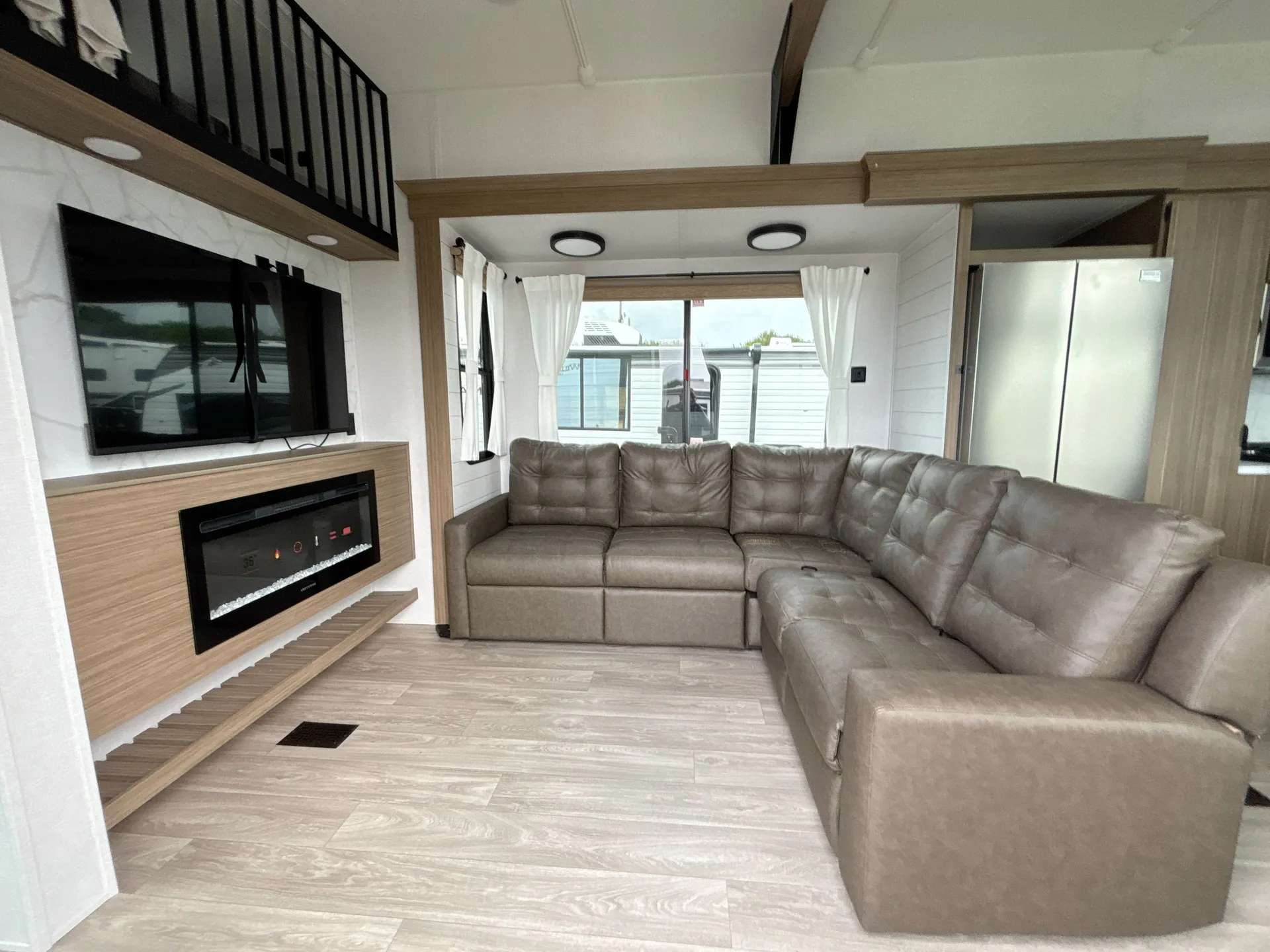 2027 Forest River Wildwood Grand Lodge 40FKP — living area main